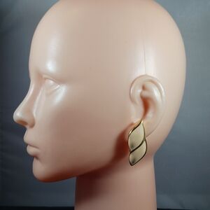Vintage Monet Gold Tone Cream Anamel Earrings